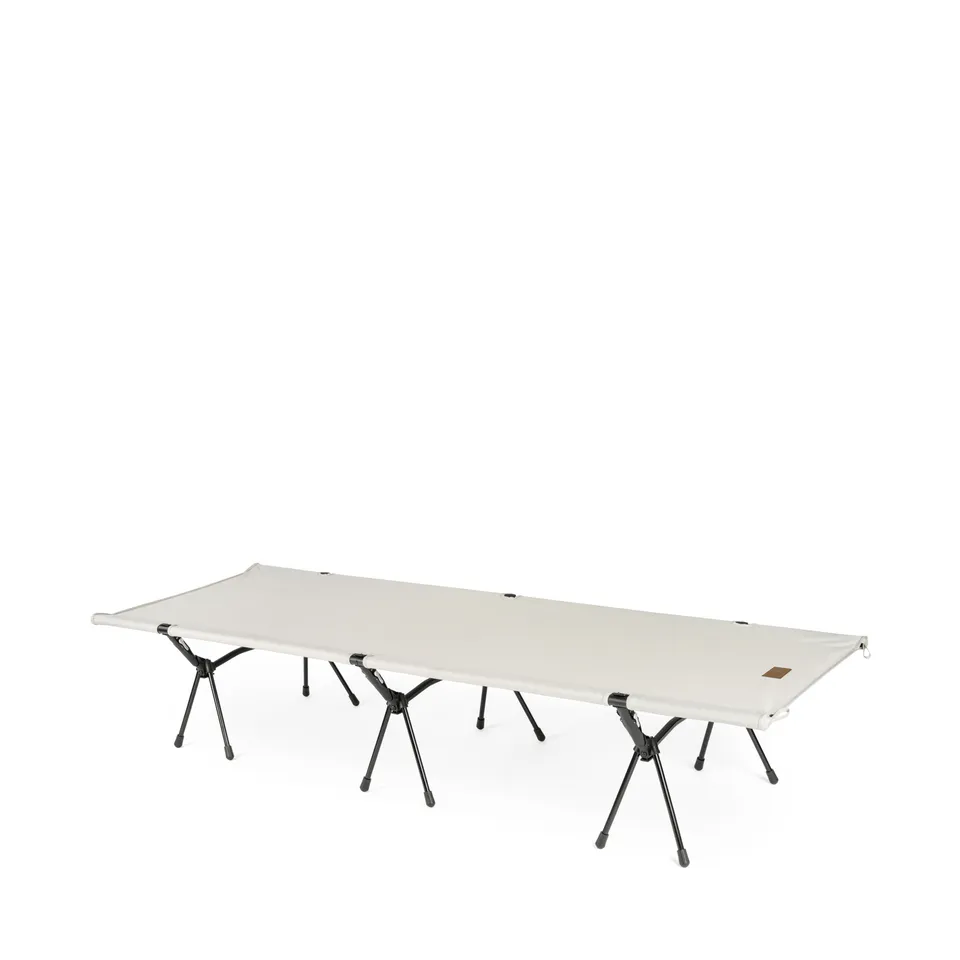 helinox-high-cot-hdb-hoch-liegender-camping-cot-aus-schwerer-canvas-mit-tragetas image 1