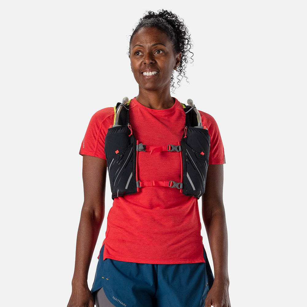 nathan-pinnacle-4l-damen-trinkweste-hydration-race-vest-40-oz-fl-ssigkeitskapazi image 3