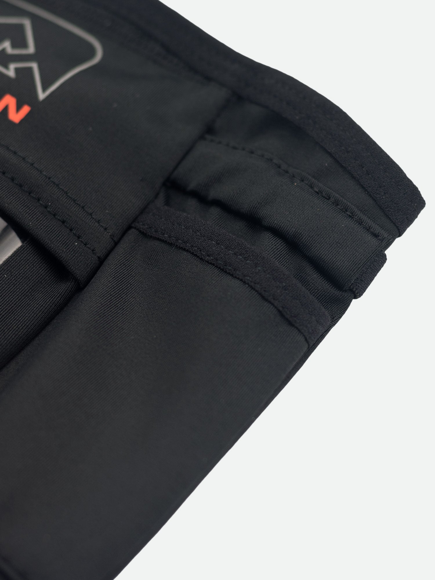 nathan-vista-smart-phone-arm-sleeve-carrier-handy-armtasche-mit-touchscreen-fens image 4