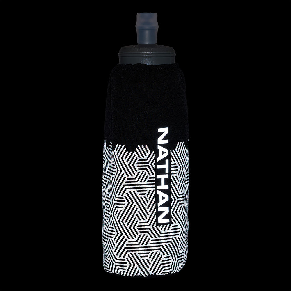 nathan-hypernight-pinnacle-soft-flask-14-oz-handheld-trinkflasche-mit-exoshot-te image 4