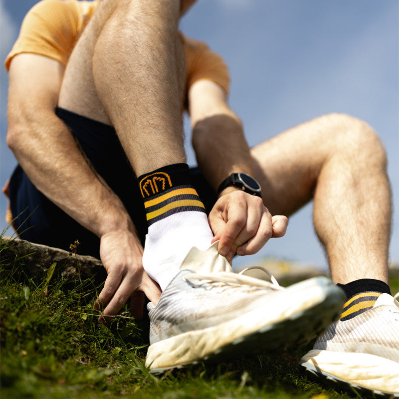sidas-run-anatomic-light-ankle-laufsocken-wei-schwarz-anatomische-leichtlauf-soc image 6