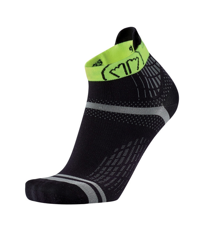 sidas-run-feel-socken-ultralight-run-calf-stulpen-lauf-set-schwarz-gelb image 2