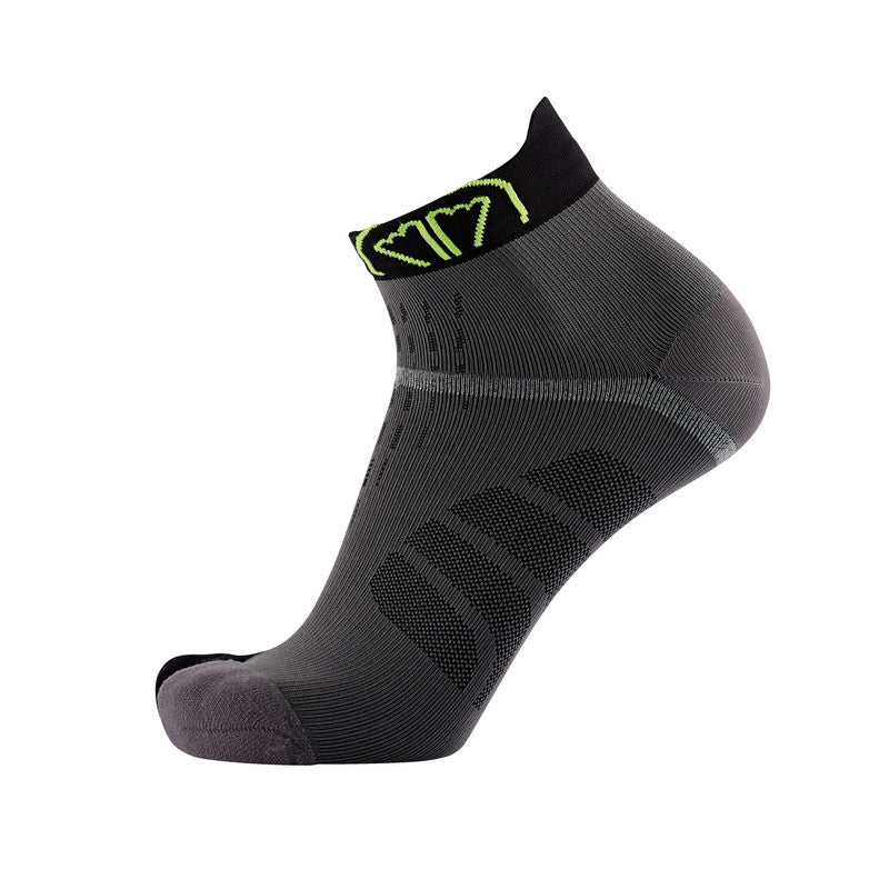 sidas-t-free-run-laufsocken-grau-schwarz-anatomische-laufsocken-mit-t-free-techn image 3